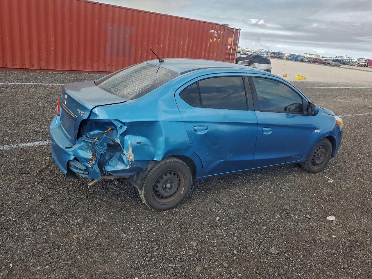 2018 MITSUBISHI MIRAGE G4 ES photo 3