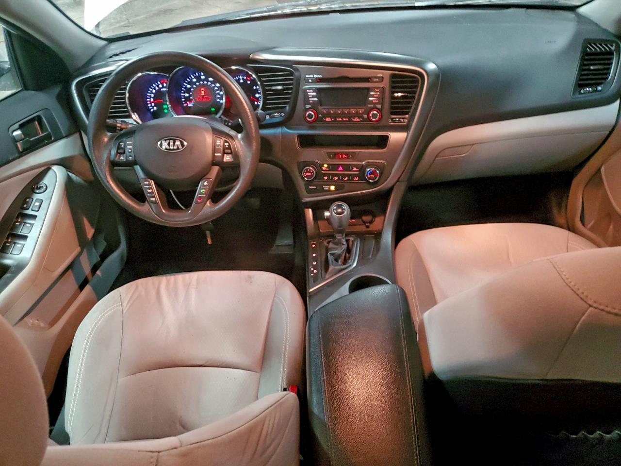 2013 KIA OPTIMA LX photo 8
