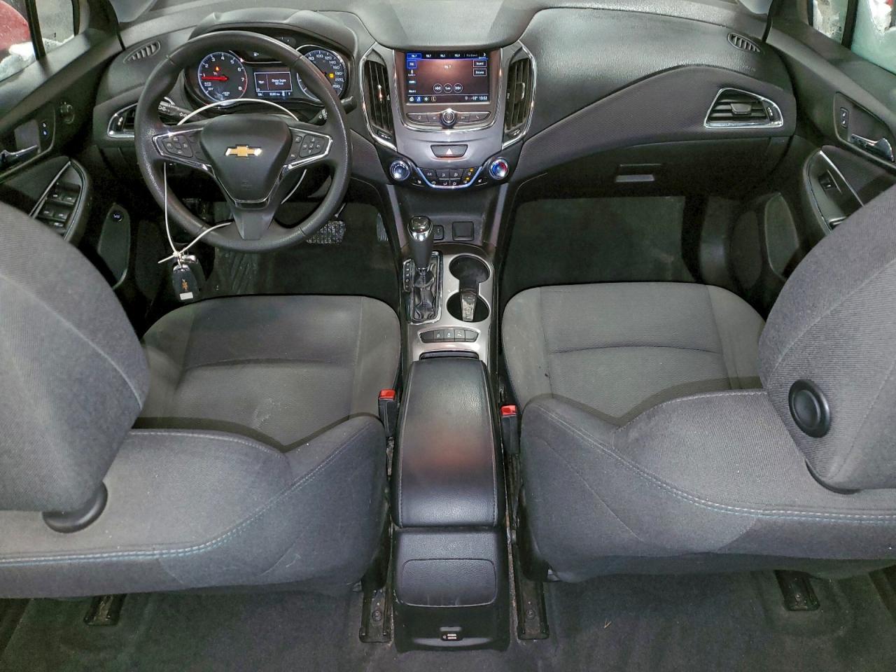 2019 CHEVROLET CRUZE LT photo 8