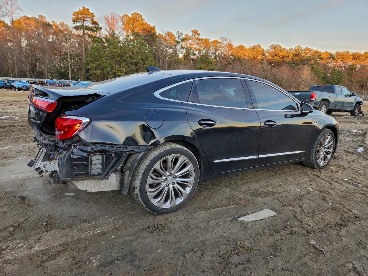 2017 BUICK LACROSSE PREMIUM photo 7