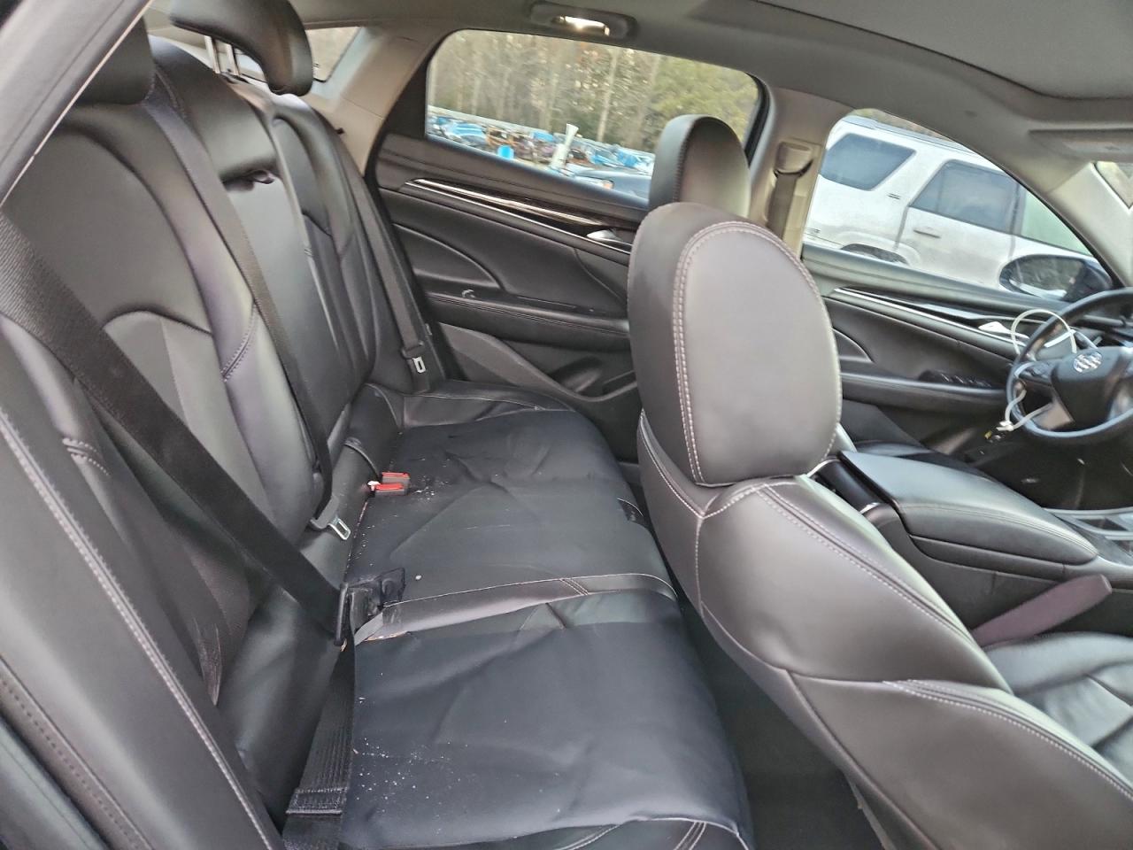 2017 BUICK LACROSSE PREMIUM photo 27