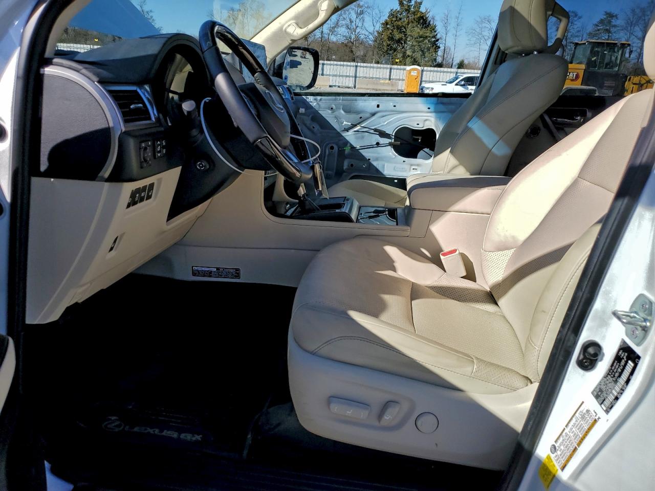2023 LEXUS GX 460 LUXURY photo 19