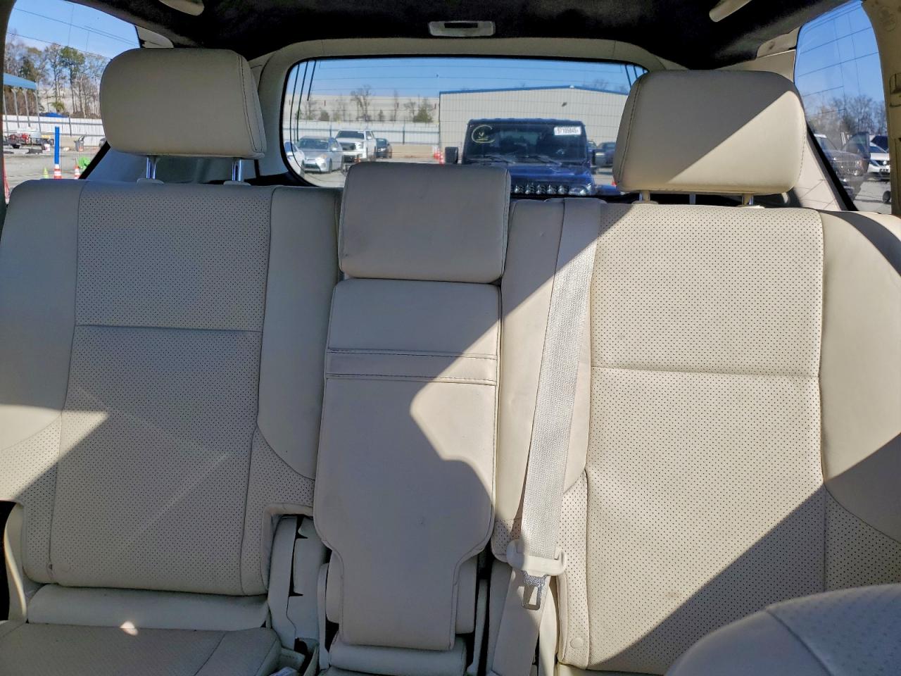 2023 LEXUS GX 460 LUXURY photo 28
