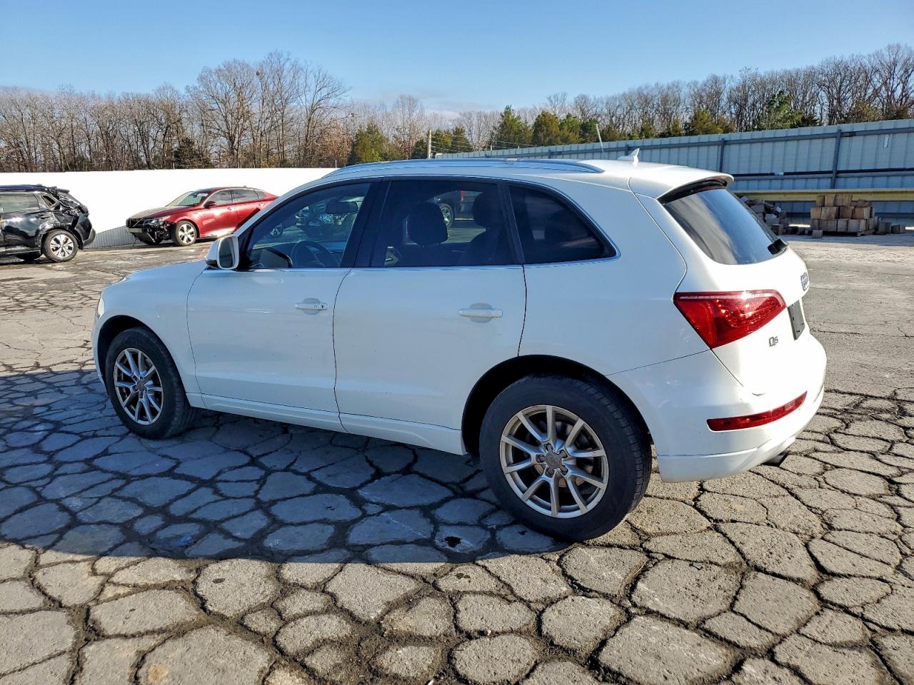 2012 AUDI Q5 PREMIUM photo 2