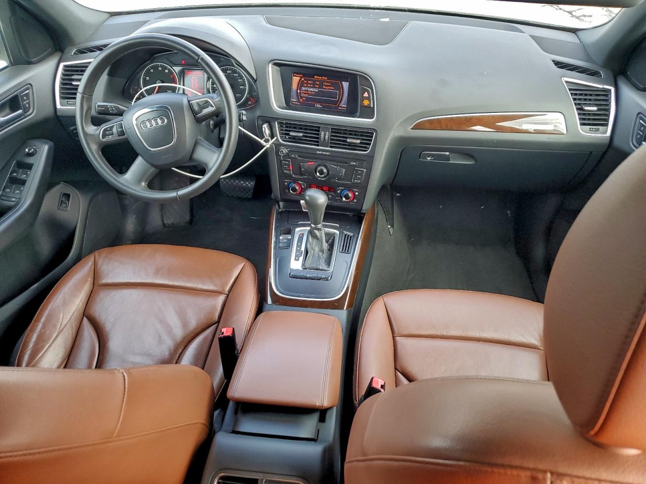 2012 AUDI Q5 PREMIUM photo 8