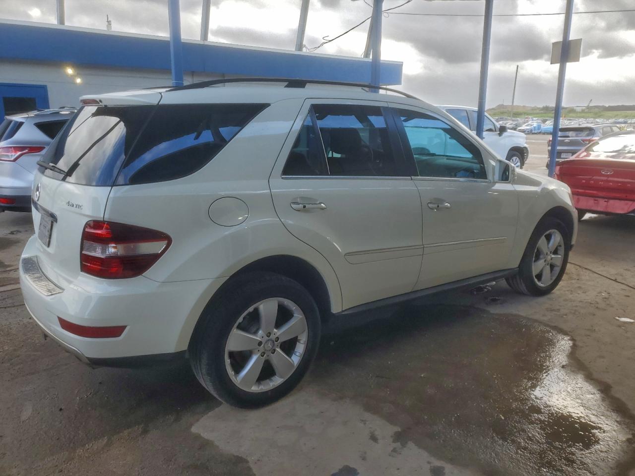 2011 MERCEDES-BENZ ML 350 4MATIC photo 5