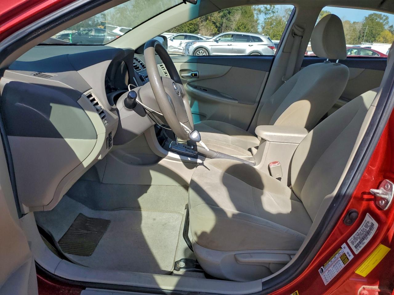 2010 TOYOTA COROLLA BASE photo 13