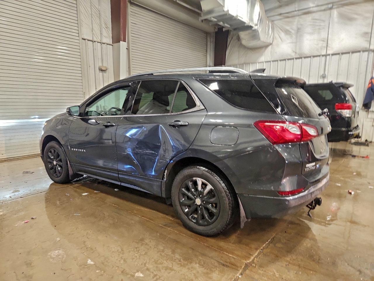 2018 CHEVROLET EQUINOX LT photo 3