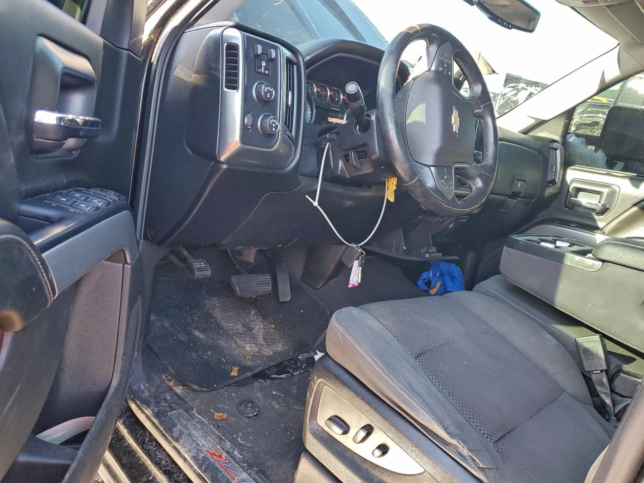 2018 CHEVROLET SILVERADO K1500 LT photo 8