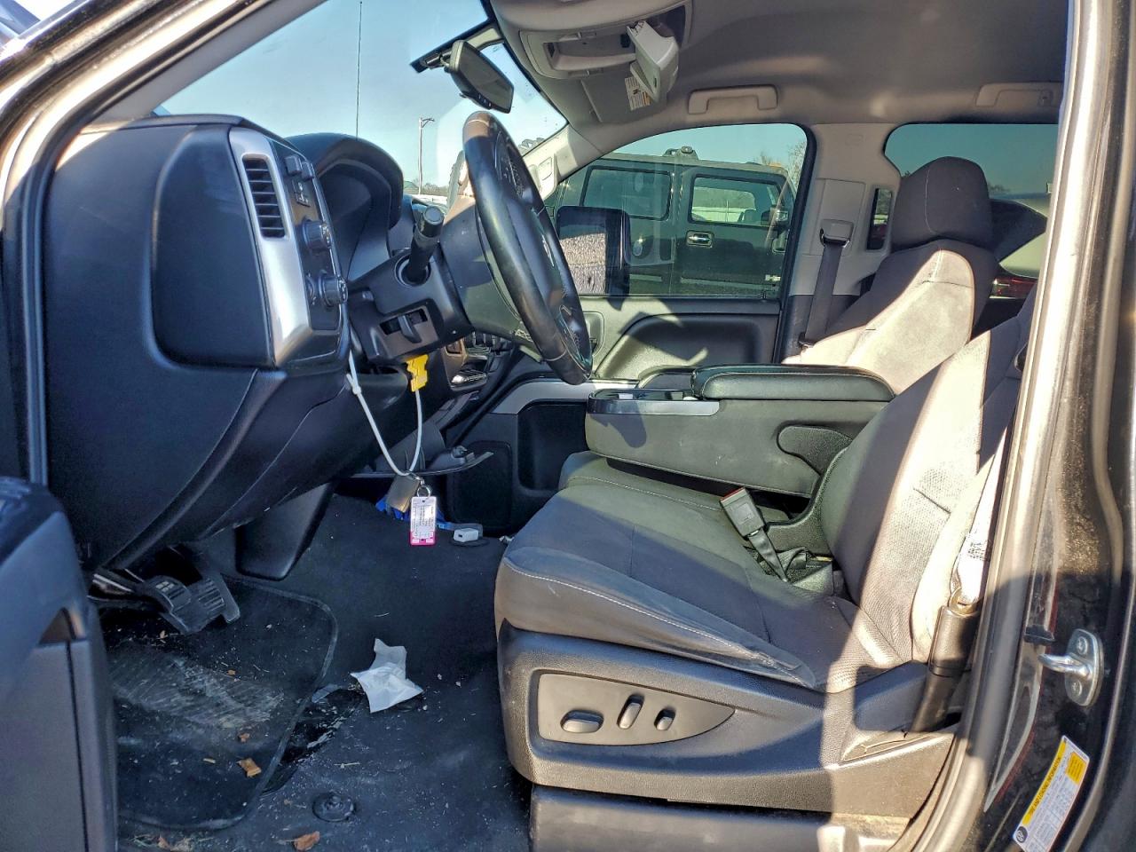 2018 CHEVROLET SILVERADO K1500 LT photo 7