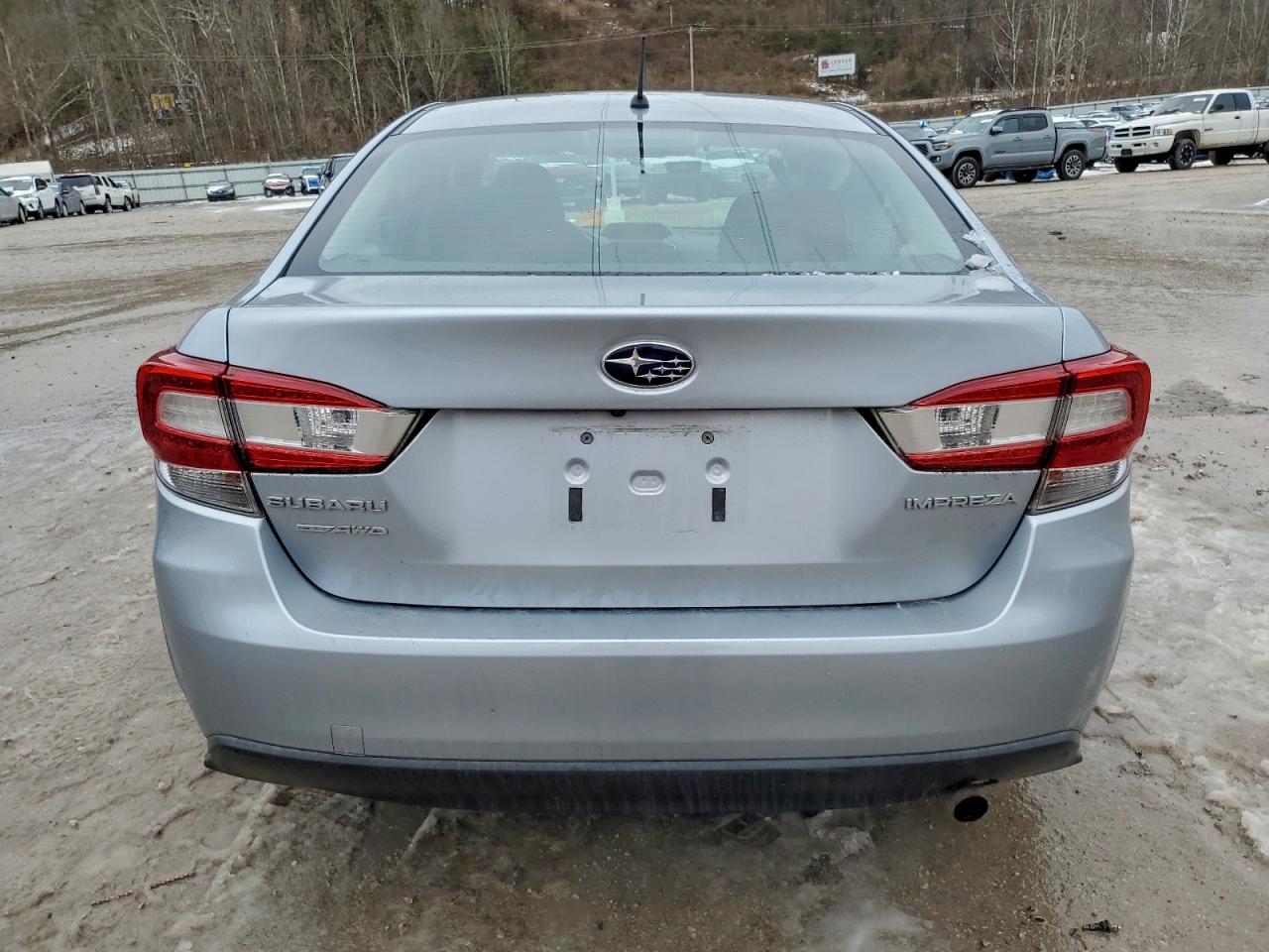 2019 SUBARU IMPREZA photo 6
