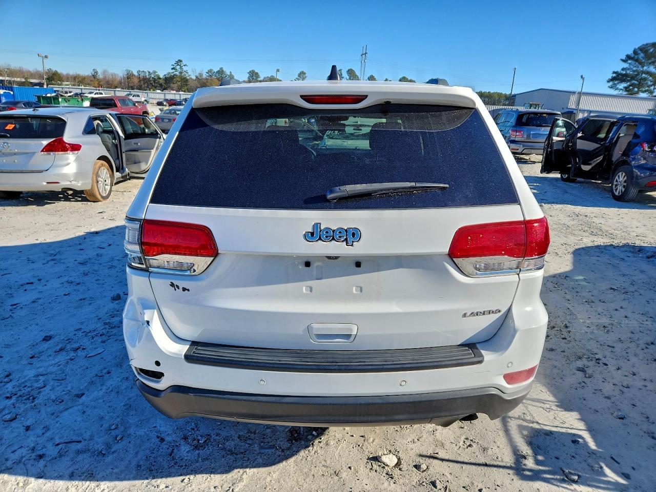 2018 JEEP GRAND CHEROKEE LAREDO photo 6