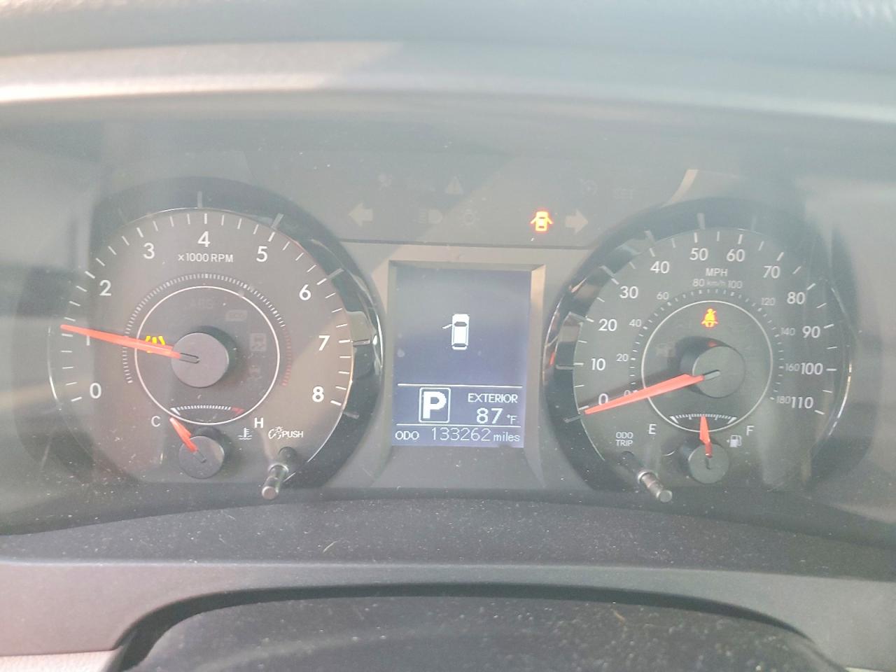 2015 TOYOTA SIENNA photo 18