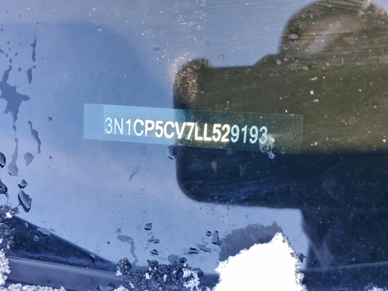 2020 NISSAN KICKS SV photo 13