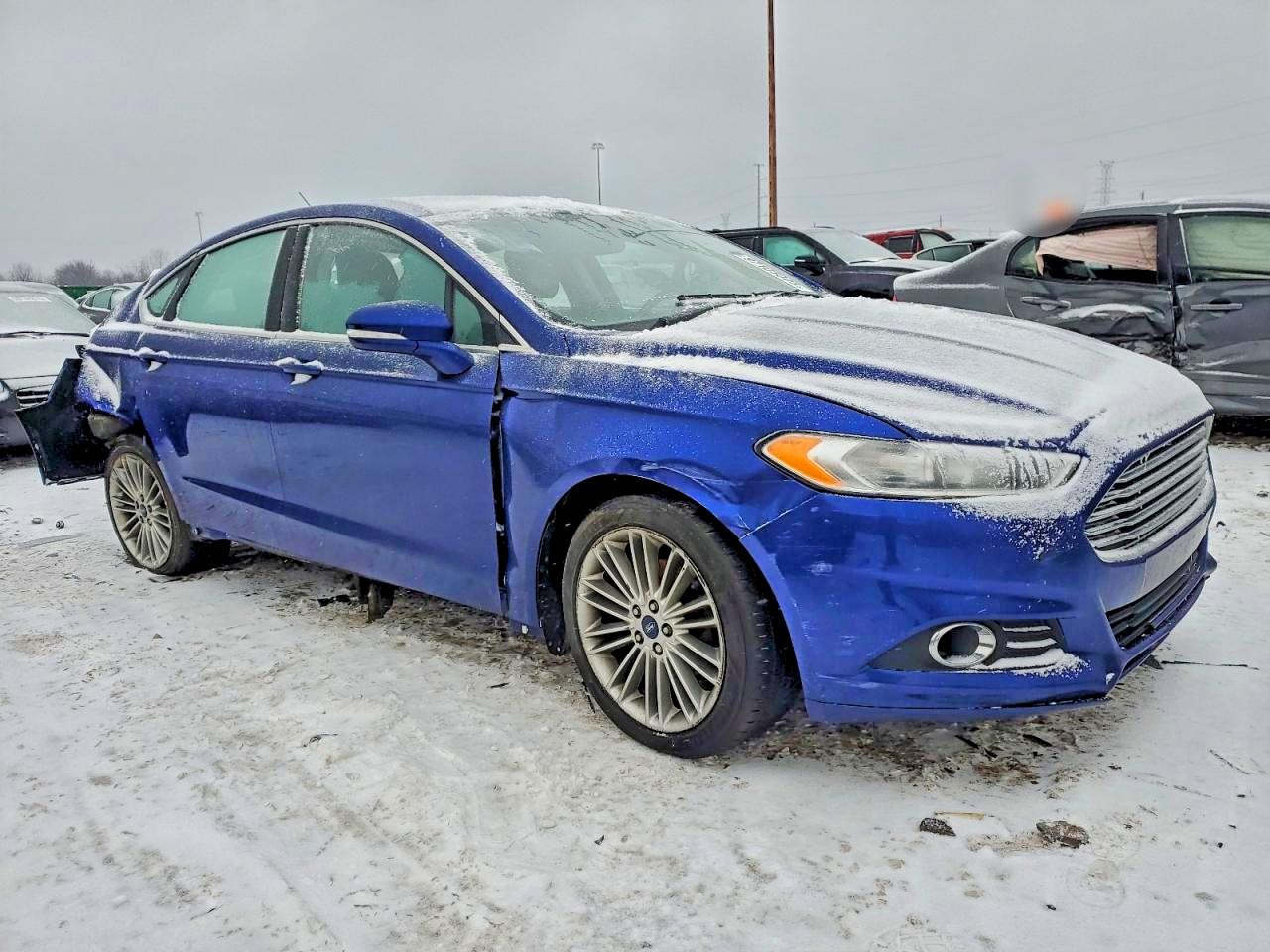 2014 FORD FUSION SE photo 4
