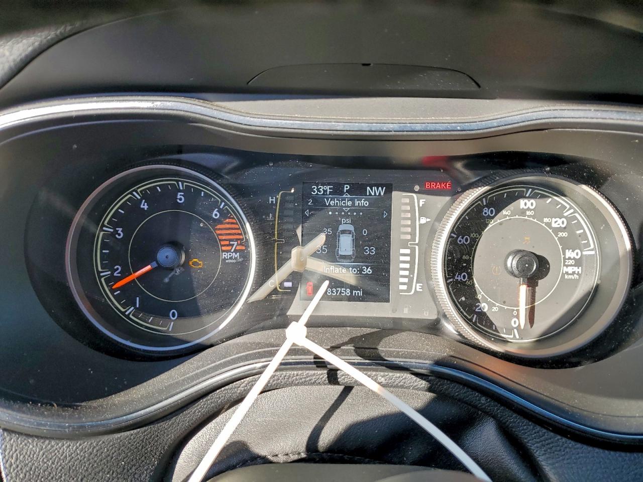 2019 JEEP CHEROKEE LATITUDE PLUS photo 9