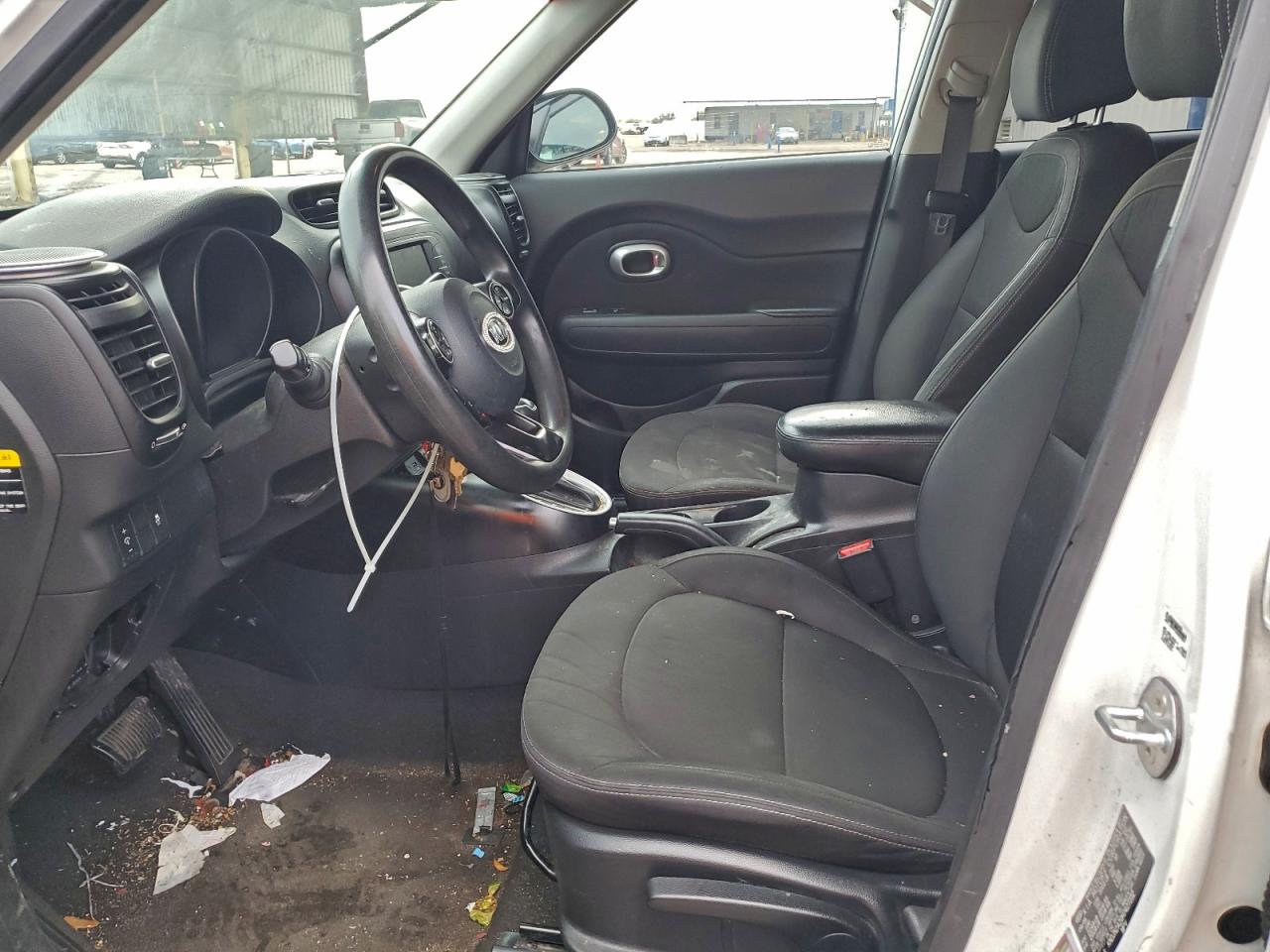 2017 KIA SOUL photo 13