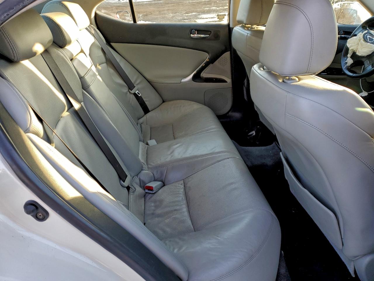 2006 LEXUS IS 250 photo 10