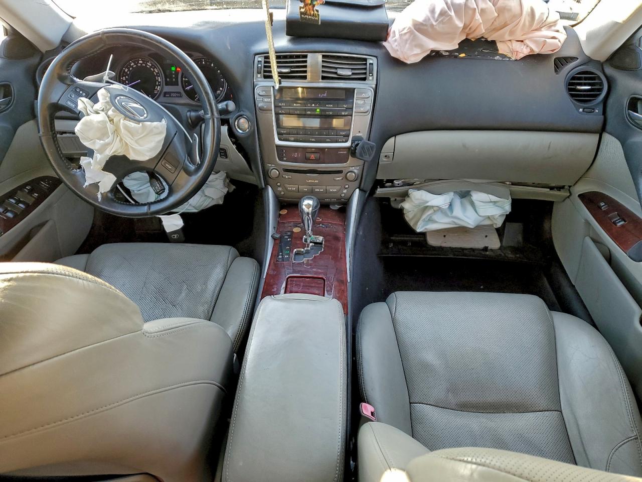 2006 LEXUS IS 250 photo 8