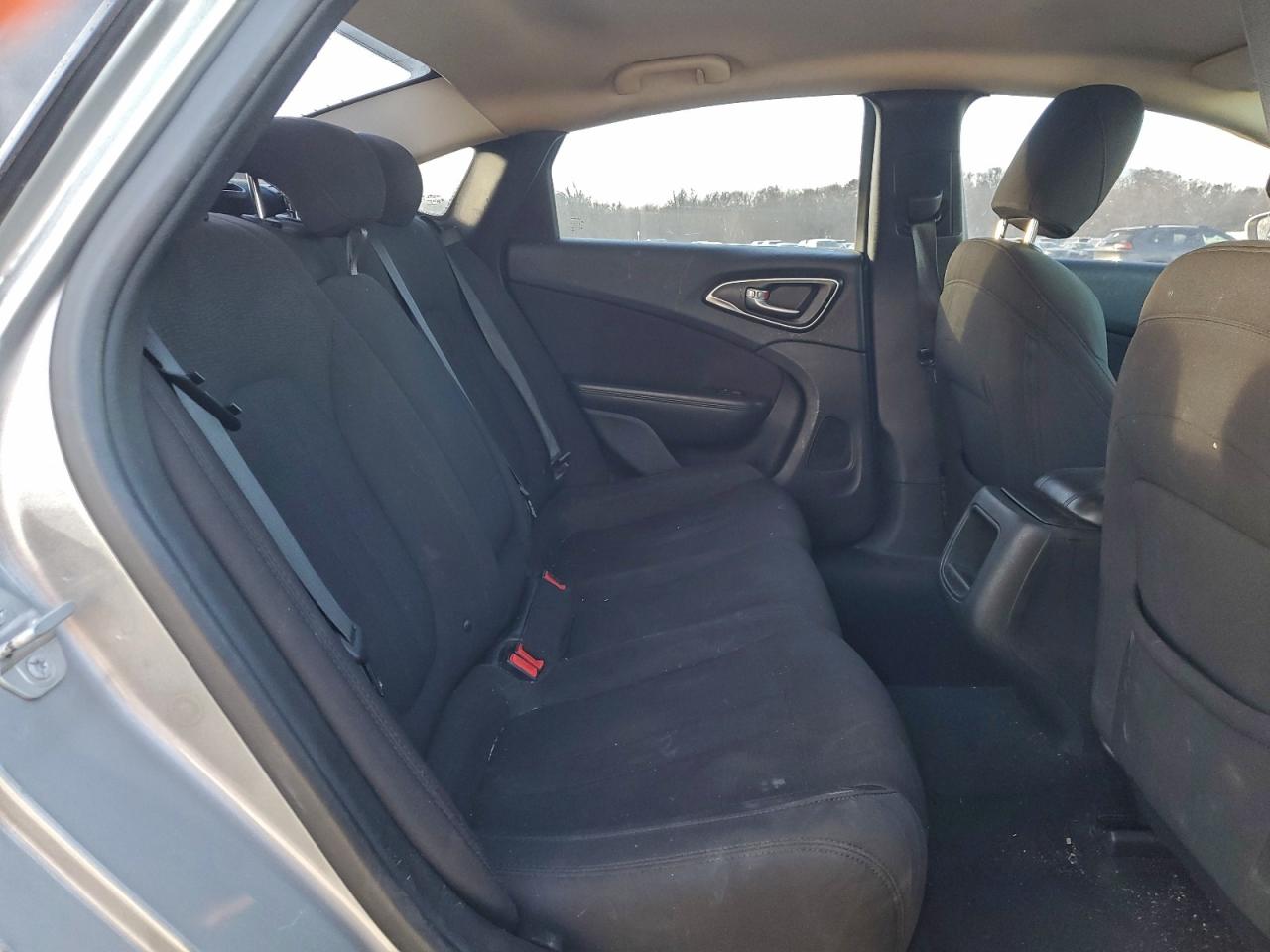 2015 CHRYSLER 200 LIMITED photo 10