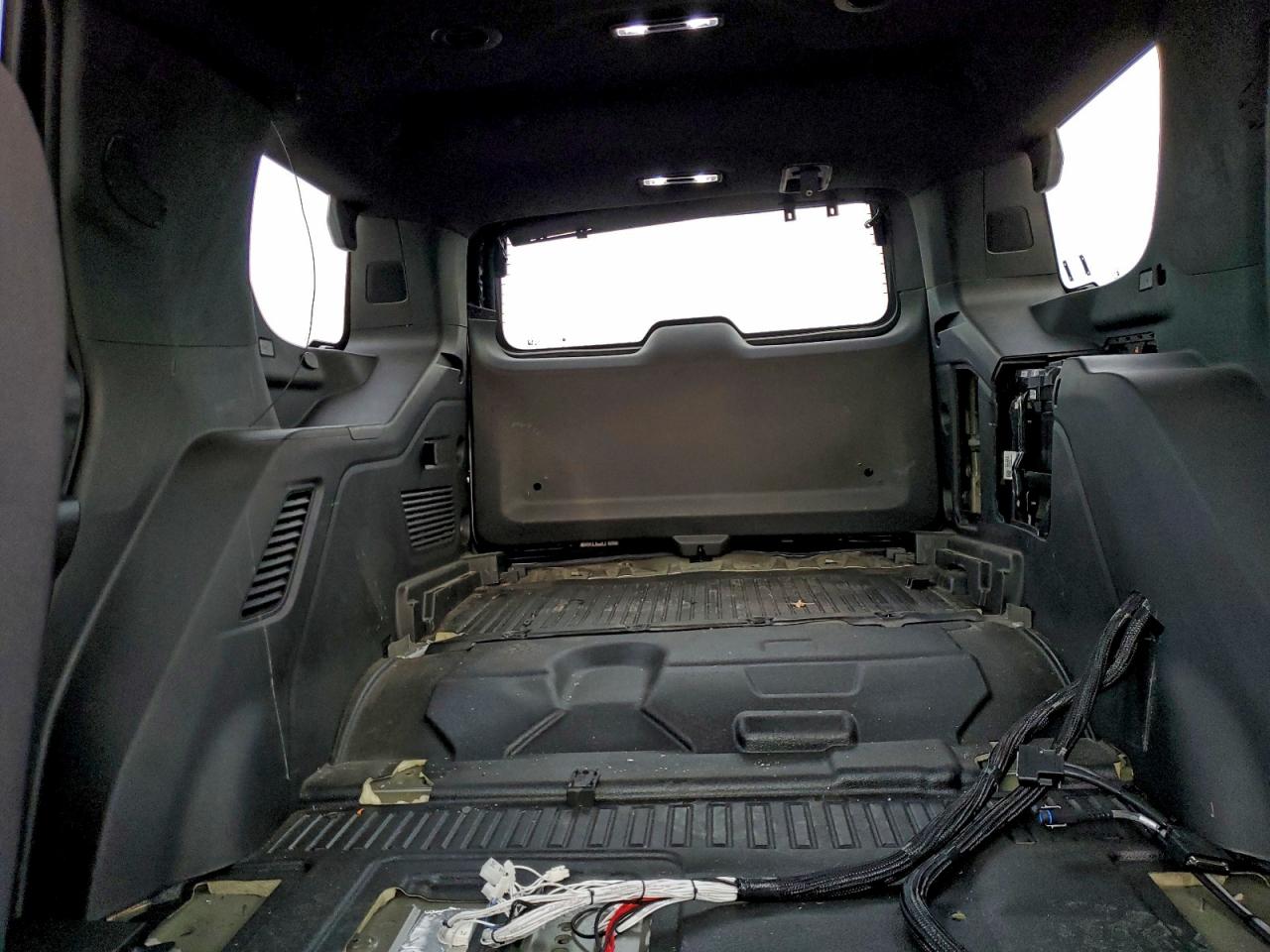 2023 CHEVROLET TAHOE C1500 photo 10
