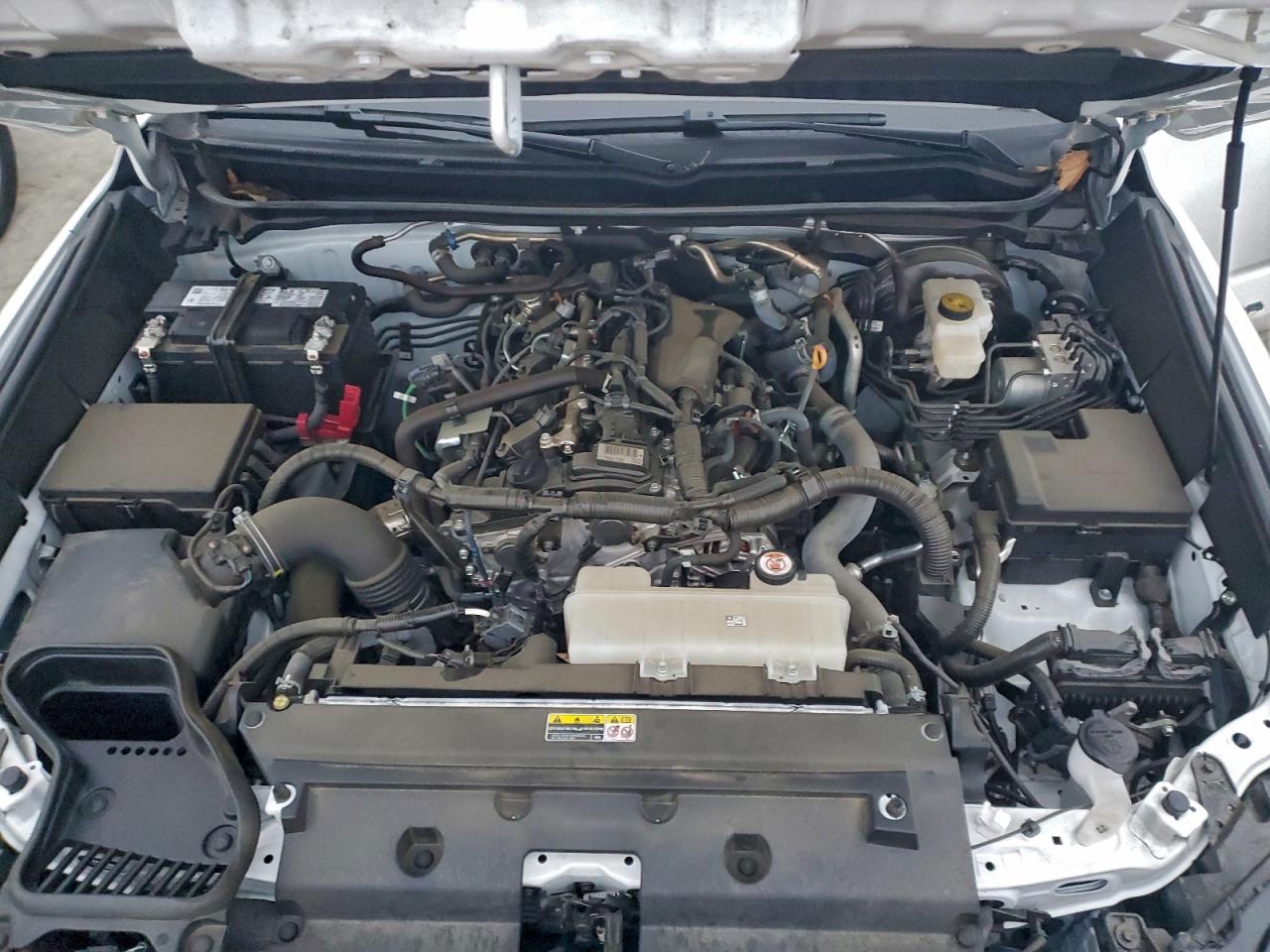 2024 TOYOTA TACOMA DOUBLE CAB photo 11