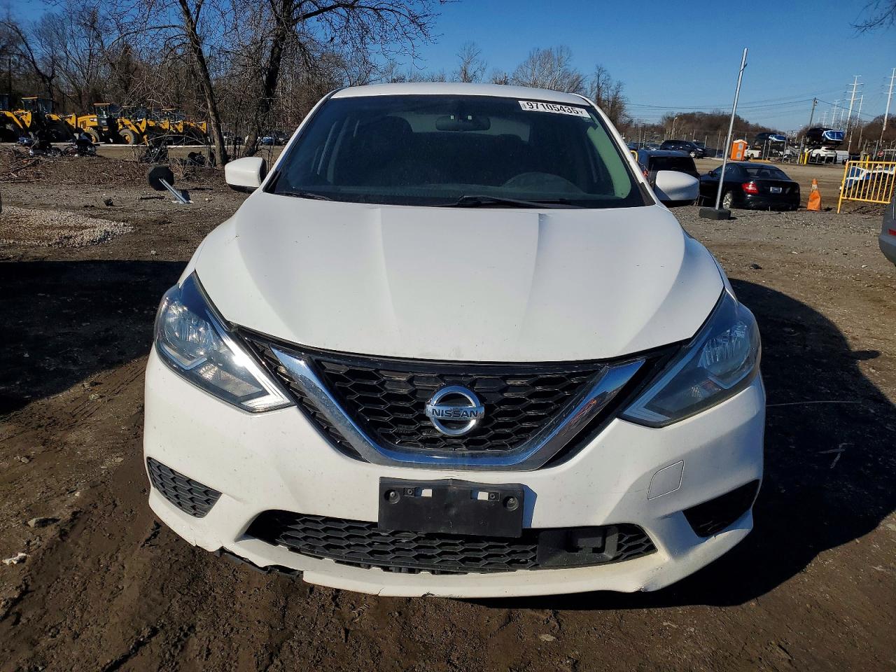 2018 NISSAN SENTRA S photo 5
