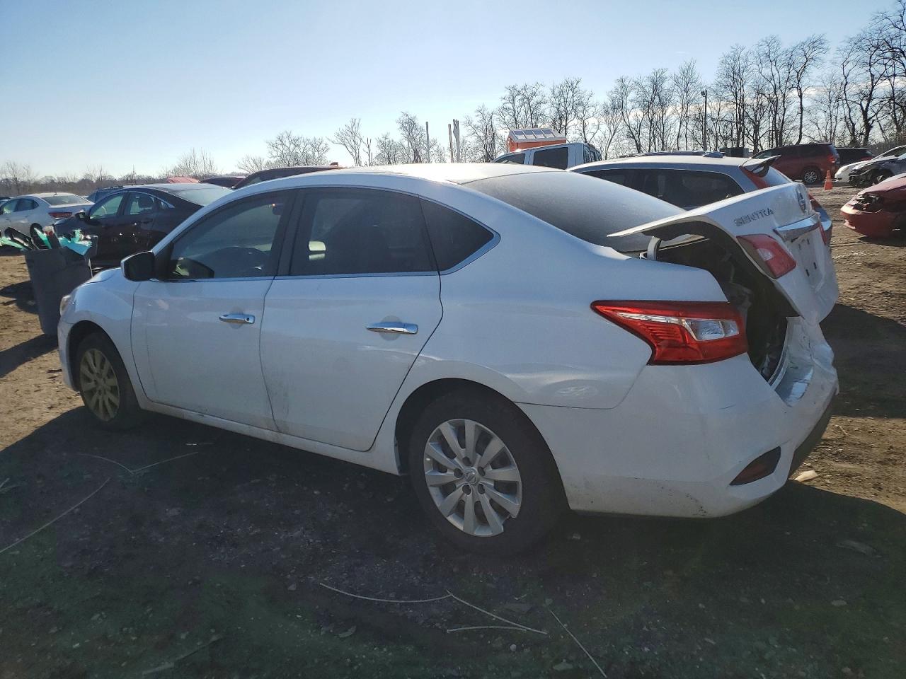 2018 NISSAN SENTRA S photo 2