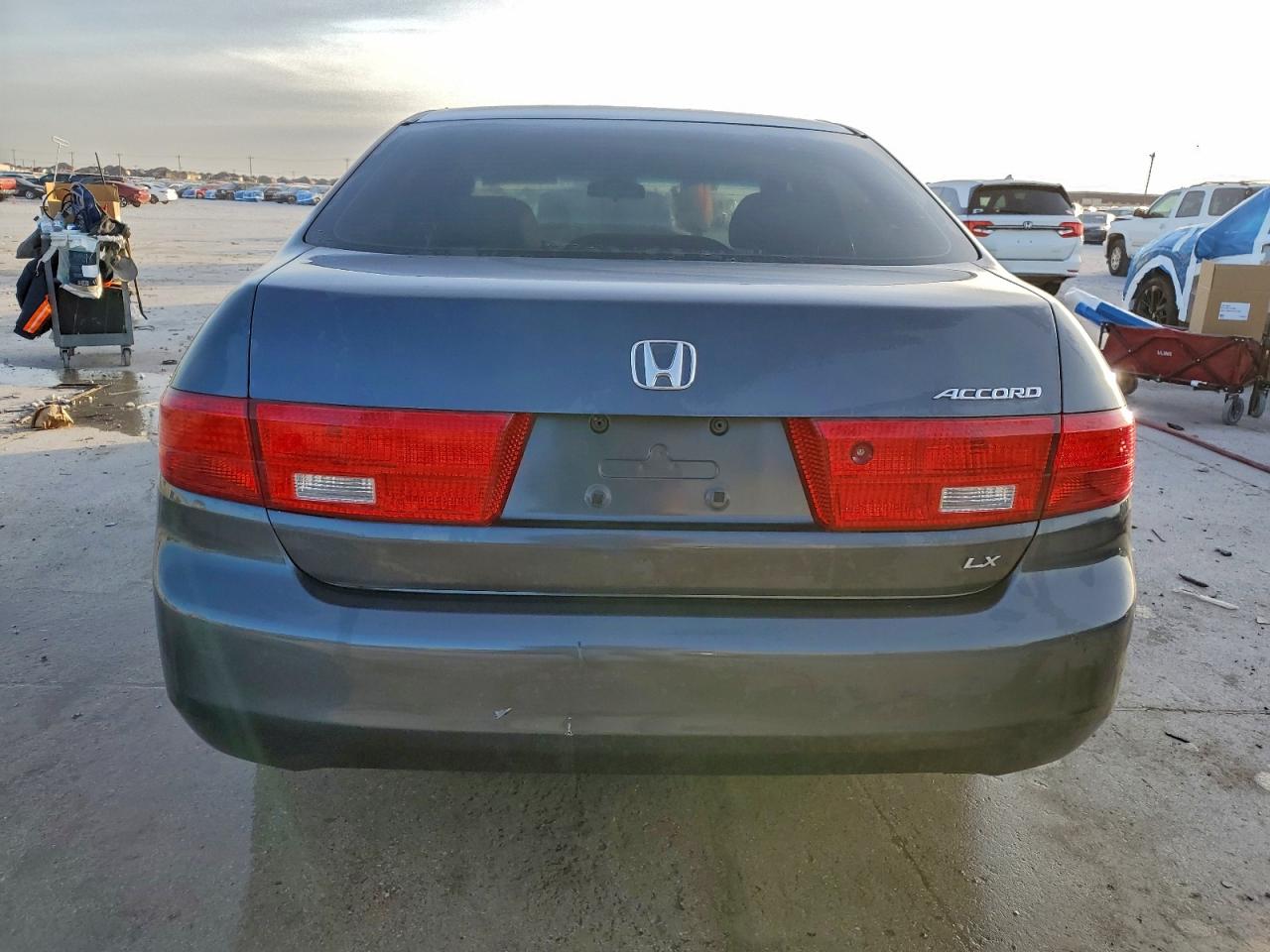 2005 HONDA ACCORD LX photo 6