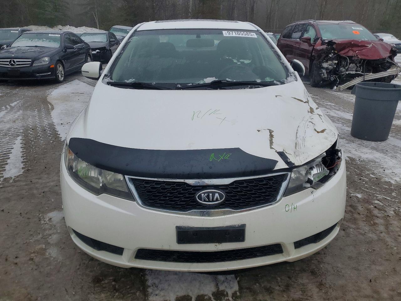 2013 KIA FORTE EX photo 5