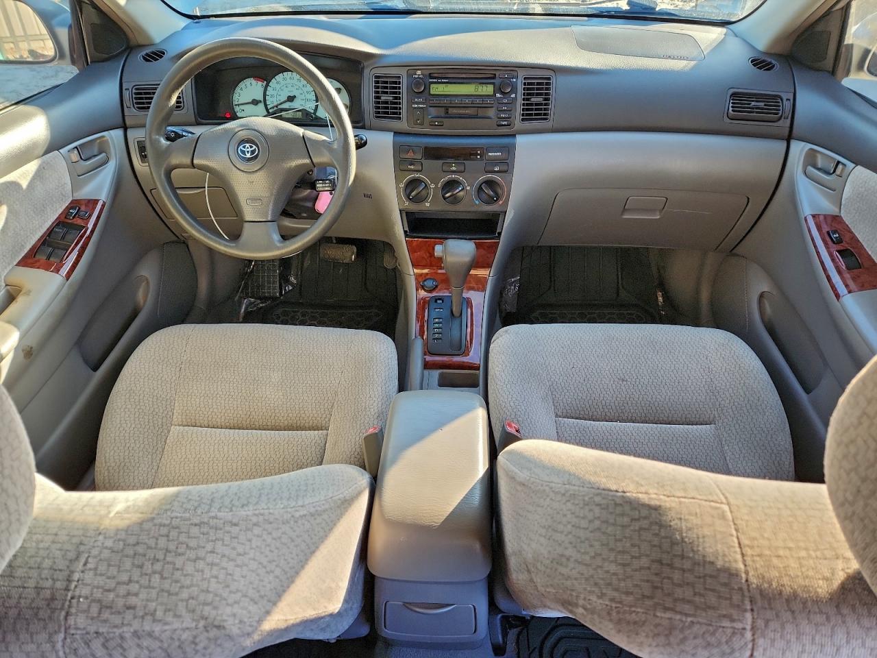 2004 TOYOTA COROLLA CE photo 8