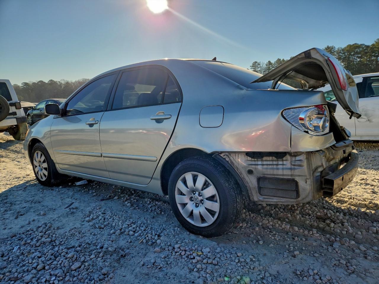 2004 TOYOTA COROLLA CE photo 2