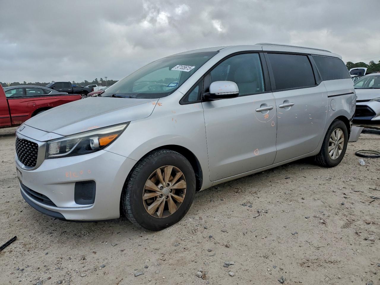 2016 KIA SEDONA
