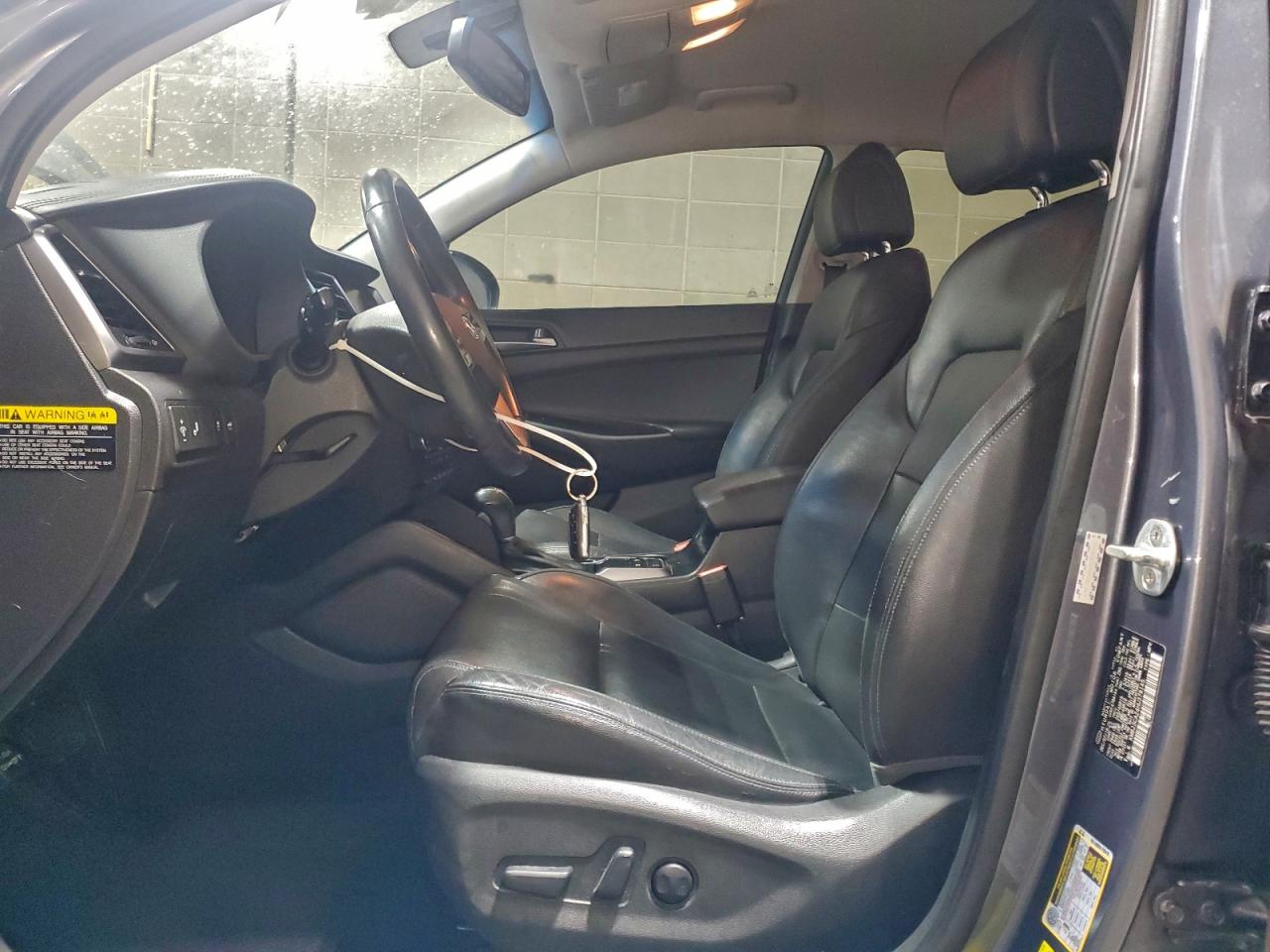 2017 HYUNDAI TUCSON LIMITED photo 13