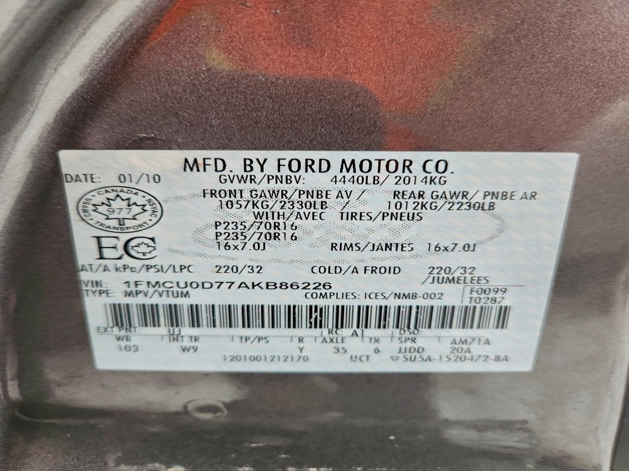 2010 FORD ESCAPE XLT photo 27