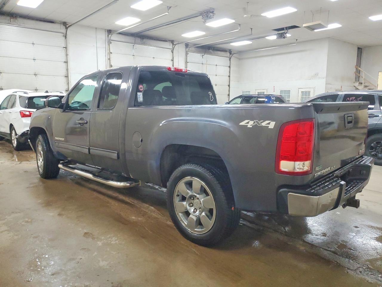 2010 GMC SIERRA K1500 SLT photo 3