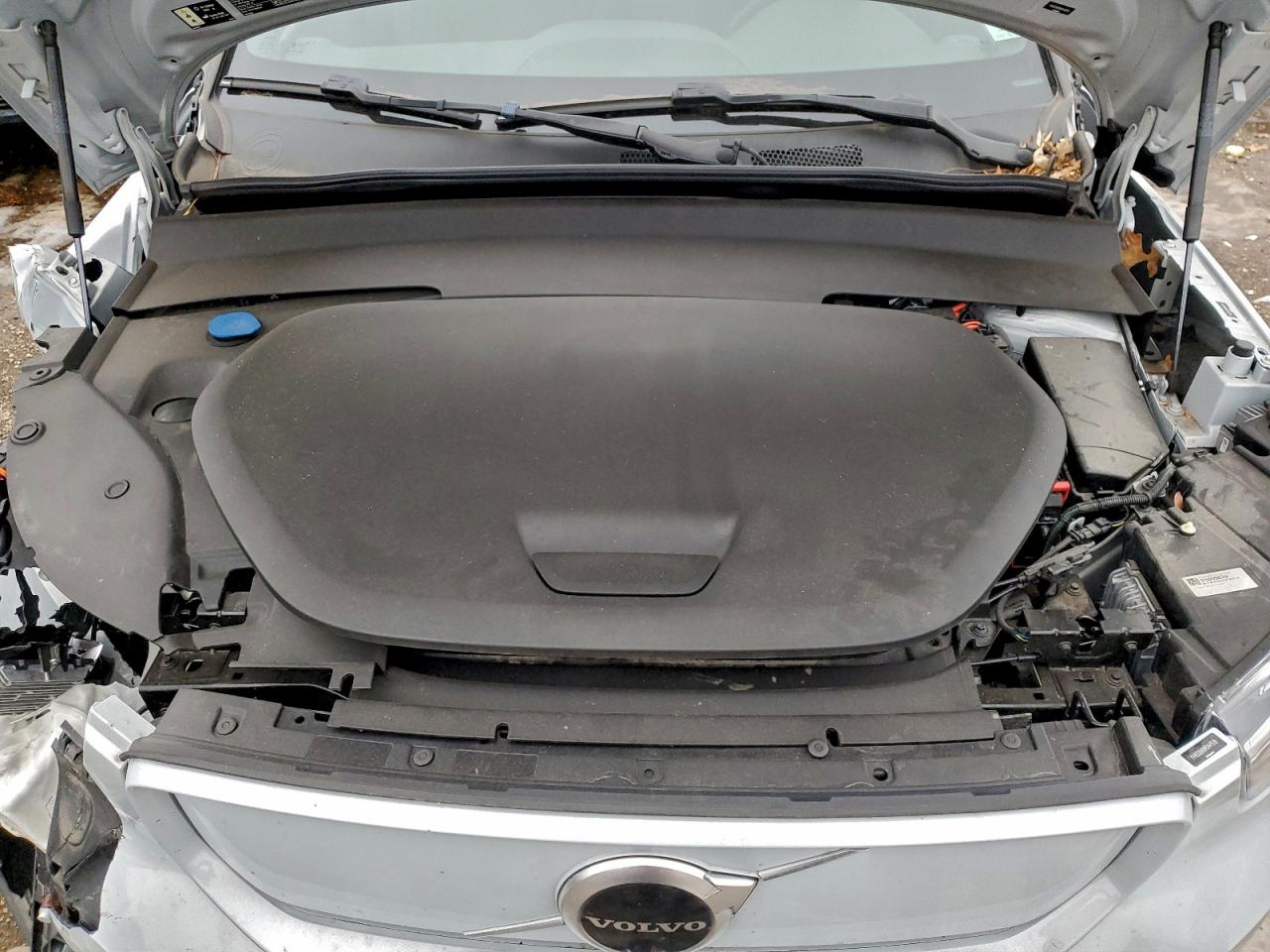 2021 VOLVO XC40 RECHARGE photo 23