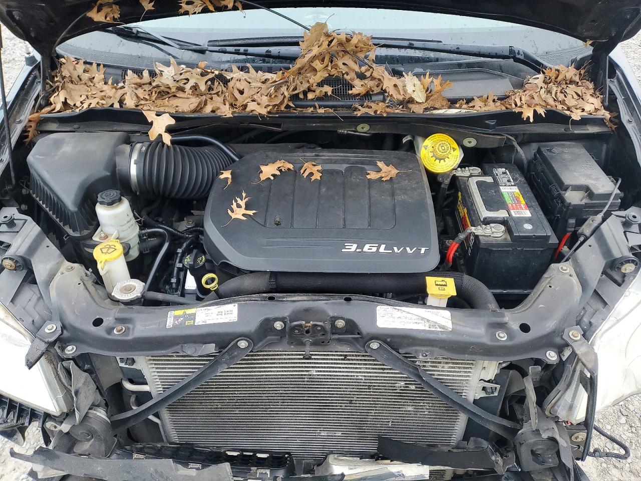 2015 DODGE GRAND CARAVAN SE photo 12