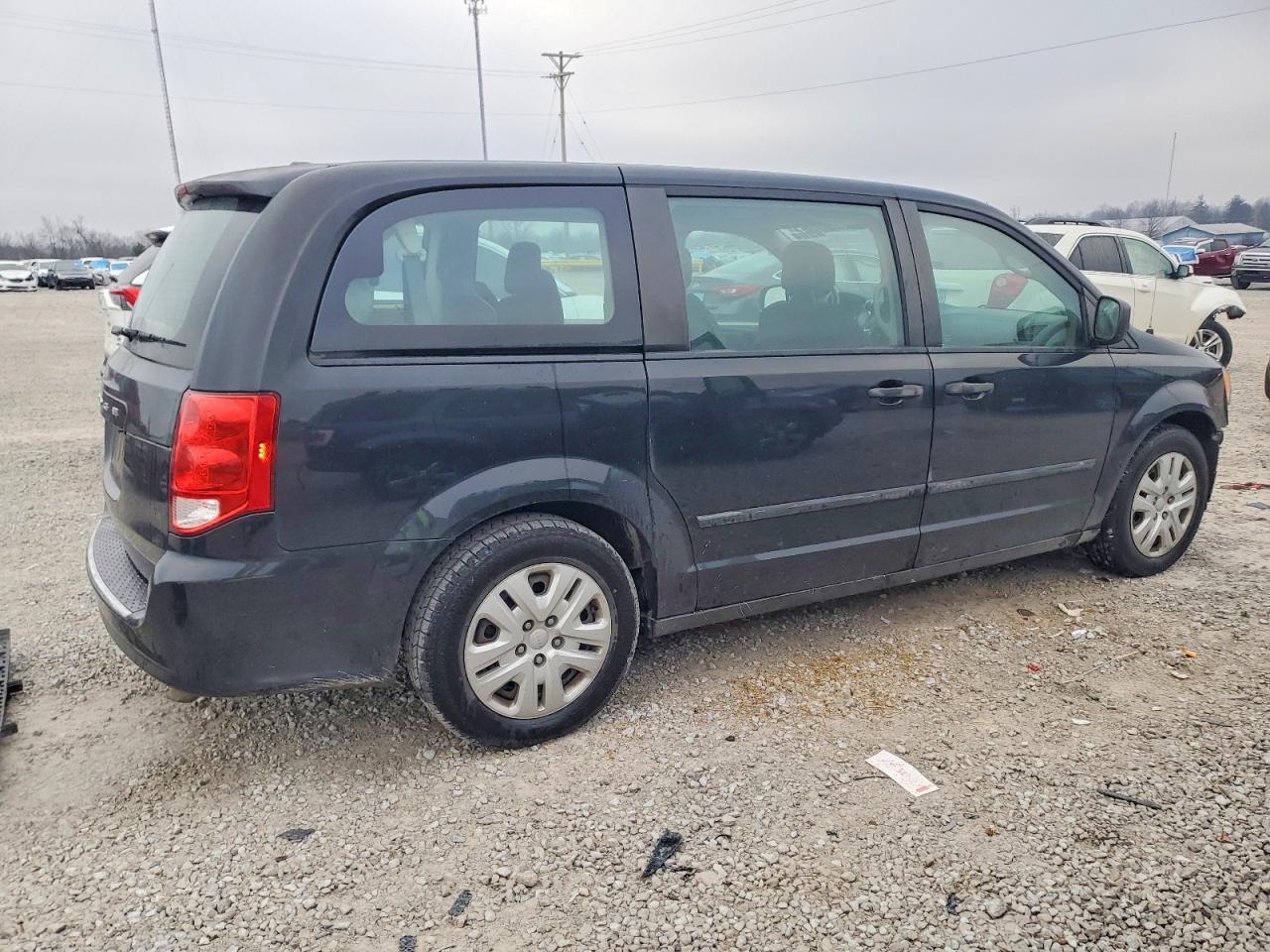2015 DODGE GRAND CARAVAN SE photo 3