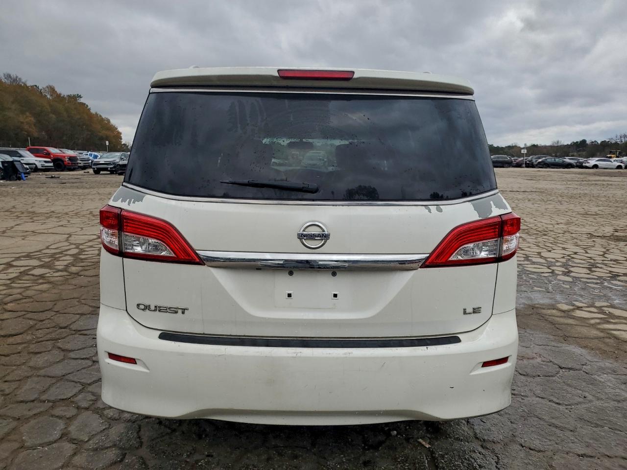 2012 NISSAN QUEST S photo 6