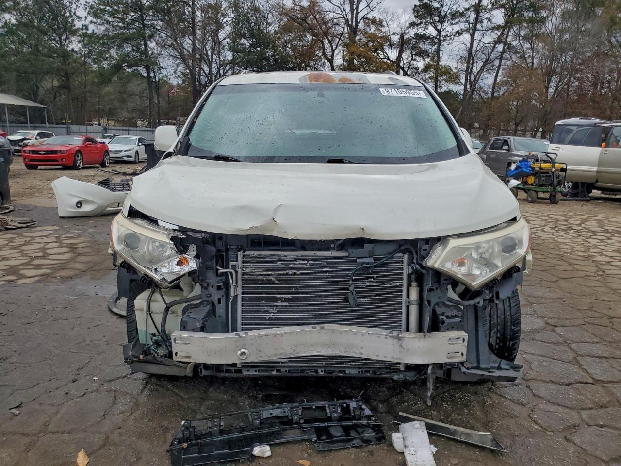 2012 NISSAN QUEST S photo 5