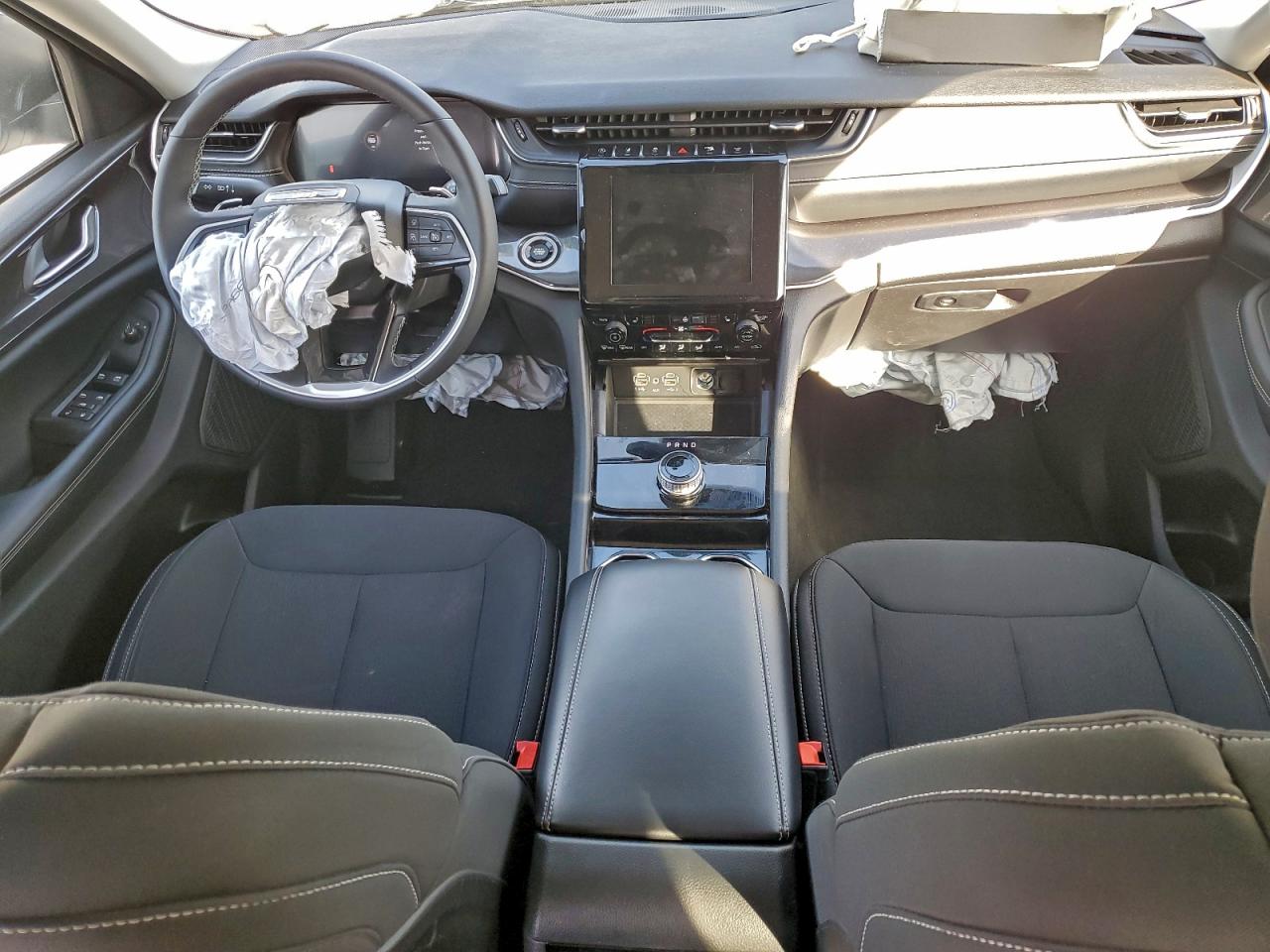2023 JEEP GRAND CHEROKEE L LAREDO photo 8