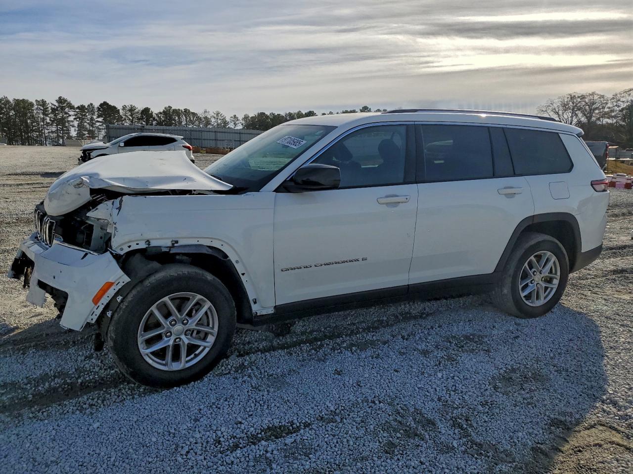 2023 JEEP GRAND CHEROKEE L LAREDO — FRONT END damage — photo 1
