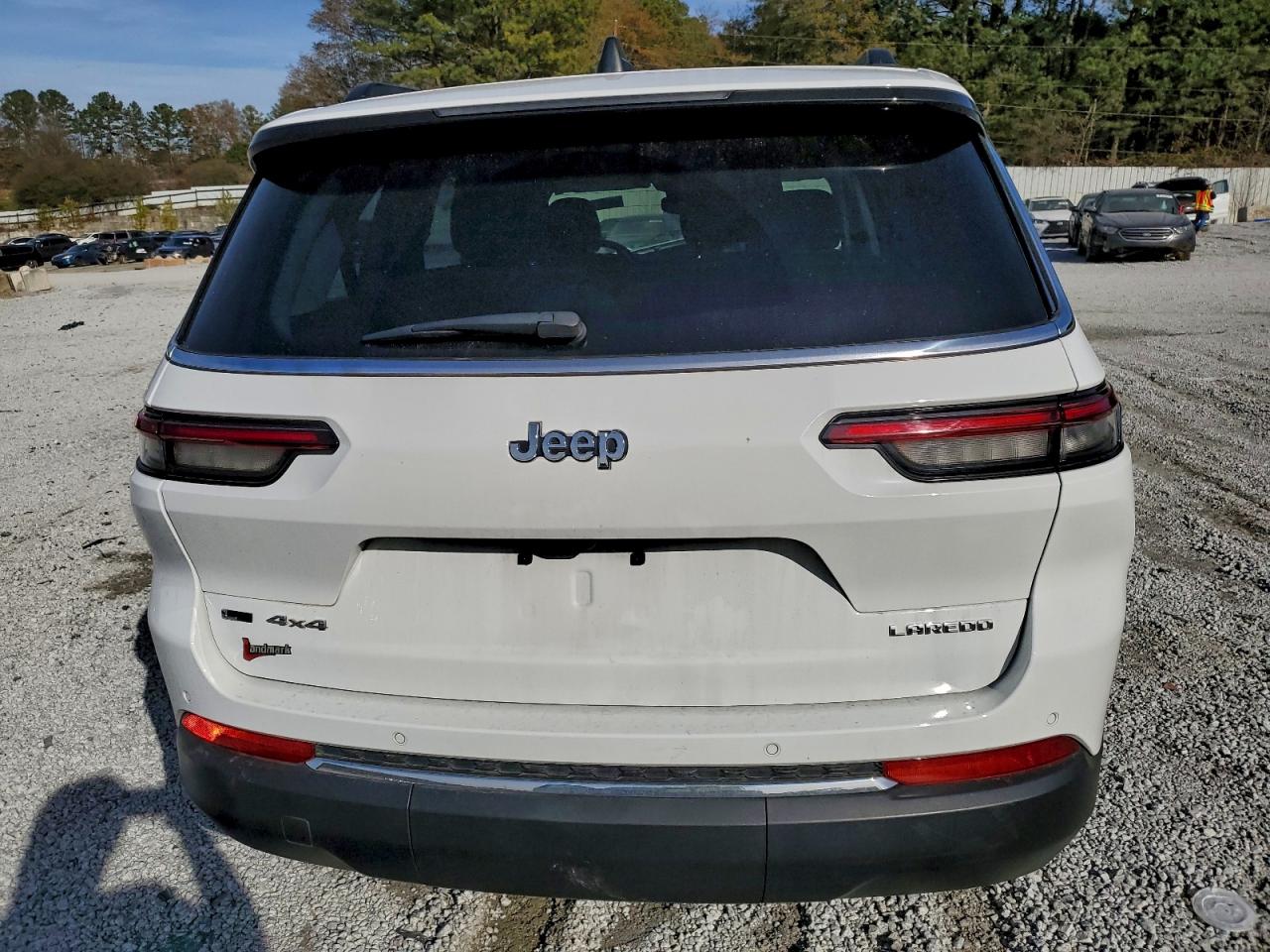 2023 JEEP GRAND CHEROKEE L LAREDO photo 6
