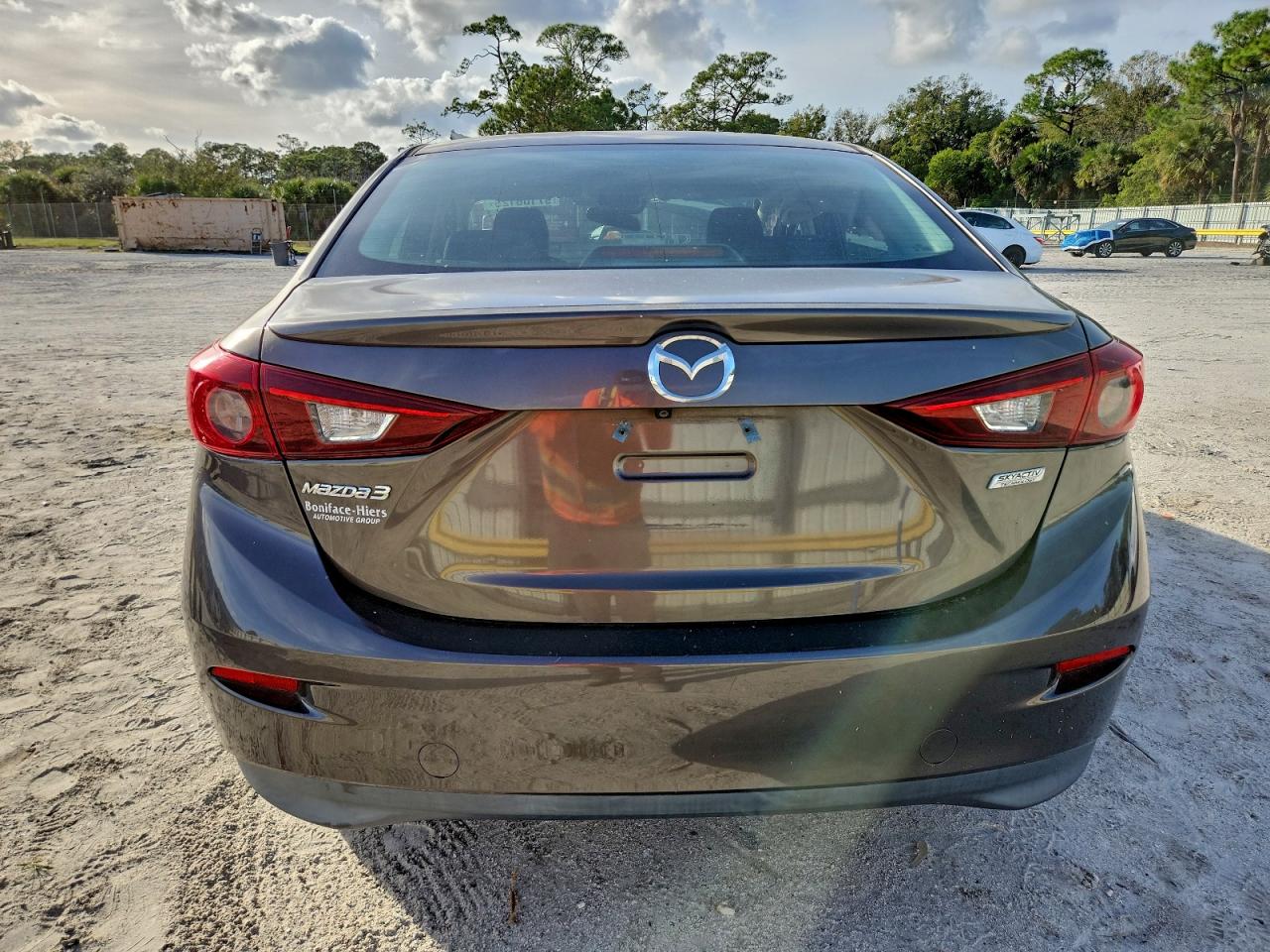 2018 MAZDA 3 TOURING photo 6