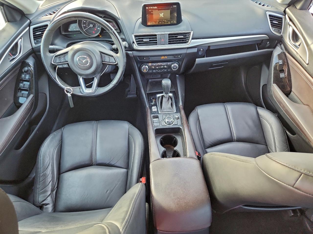 2018 MAZDA 3 TOURING photo 8