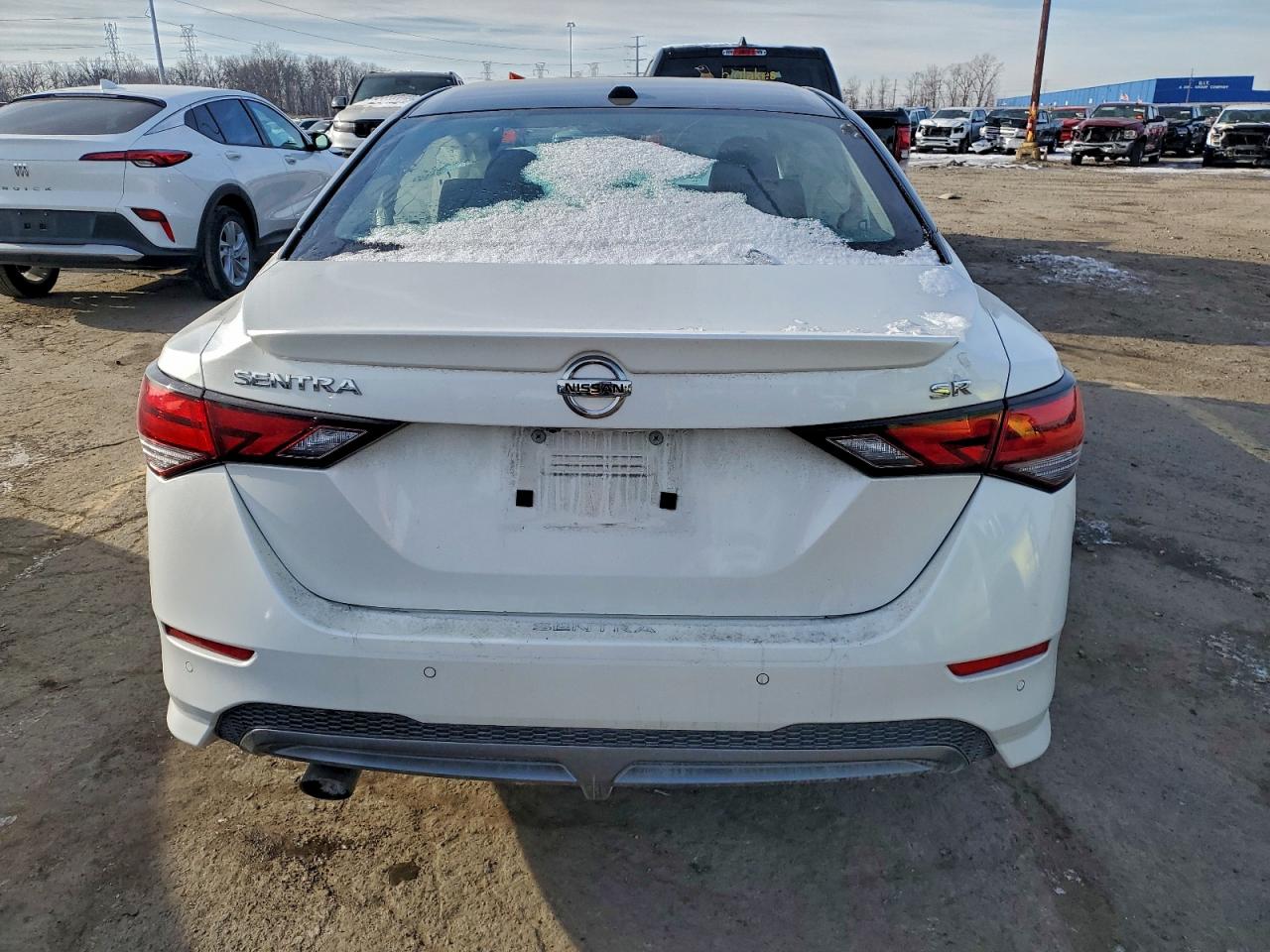 2023 NISSAN SENTRA SR photo 6