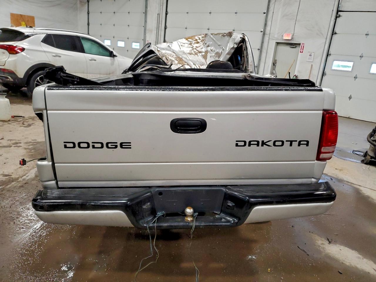 2003 DODGE DAKOTA QUAD SPORT photo 6