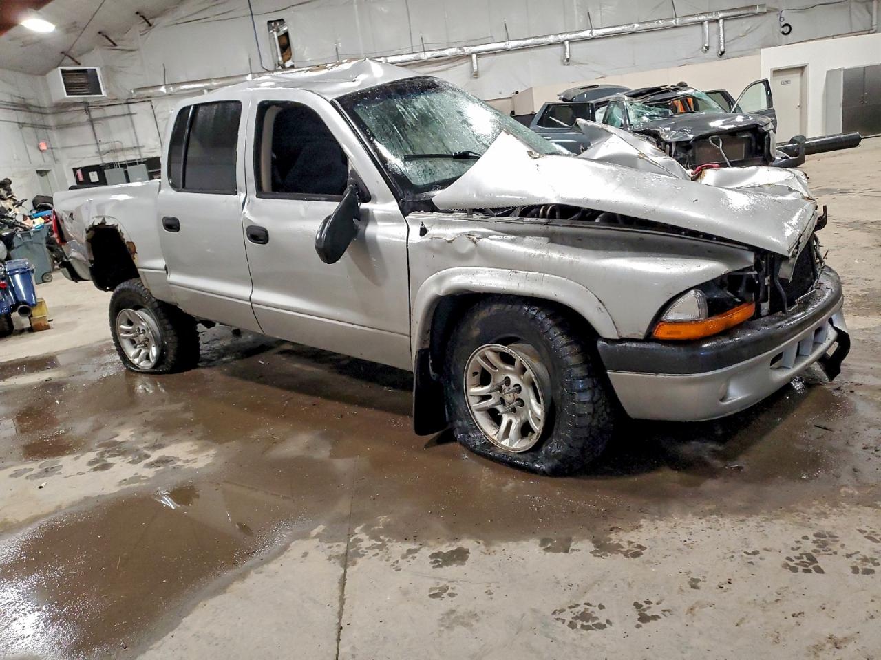 2003 DODGE DAKOTA QUAD SPORT photo 4