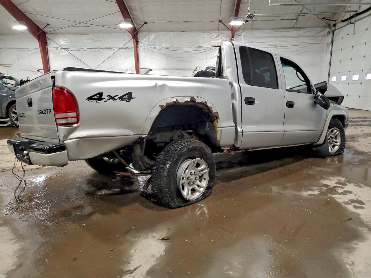 2003 DODGE DAKOTA QUAD SPORT photo 3